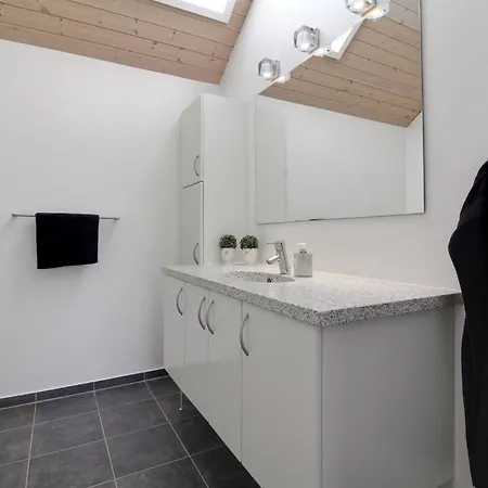 Prázdninový dům Tilda - 275m From The Sea By Interhome *